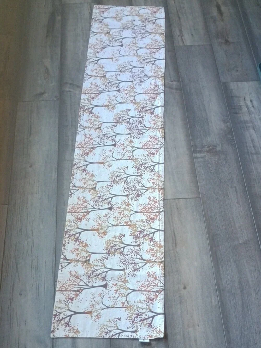 Able Tree Pattern Table Runner in White, Brown, Gold